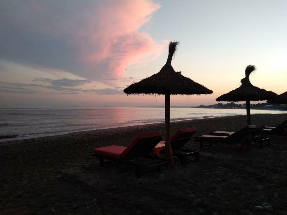 Casa Cachita 2-confortable Estudio A Pie De Playa * Estepona