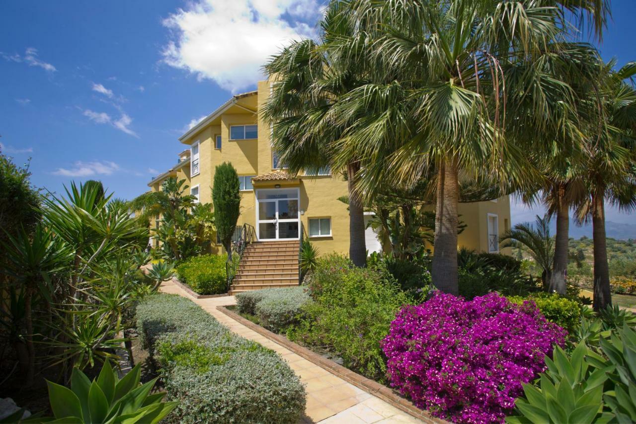 Olivos 2 Bedroom - Sleeps 6 Nr San Pedro/estepona/marbella *