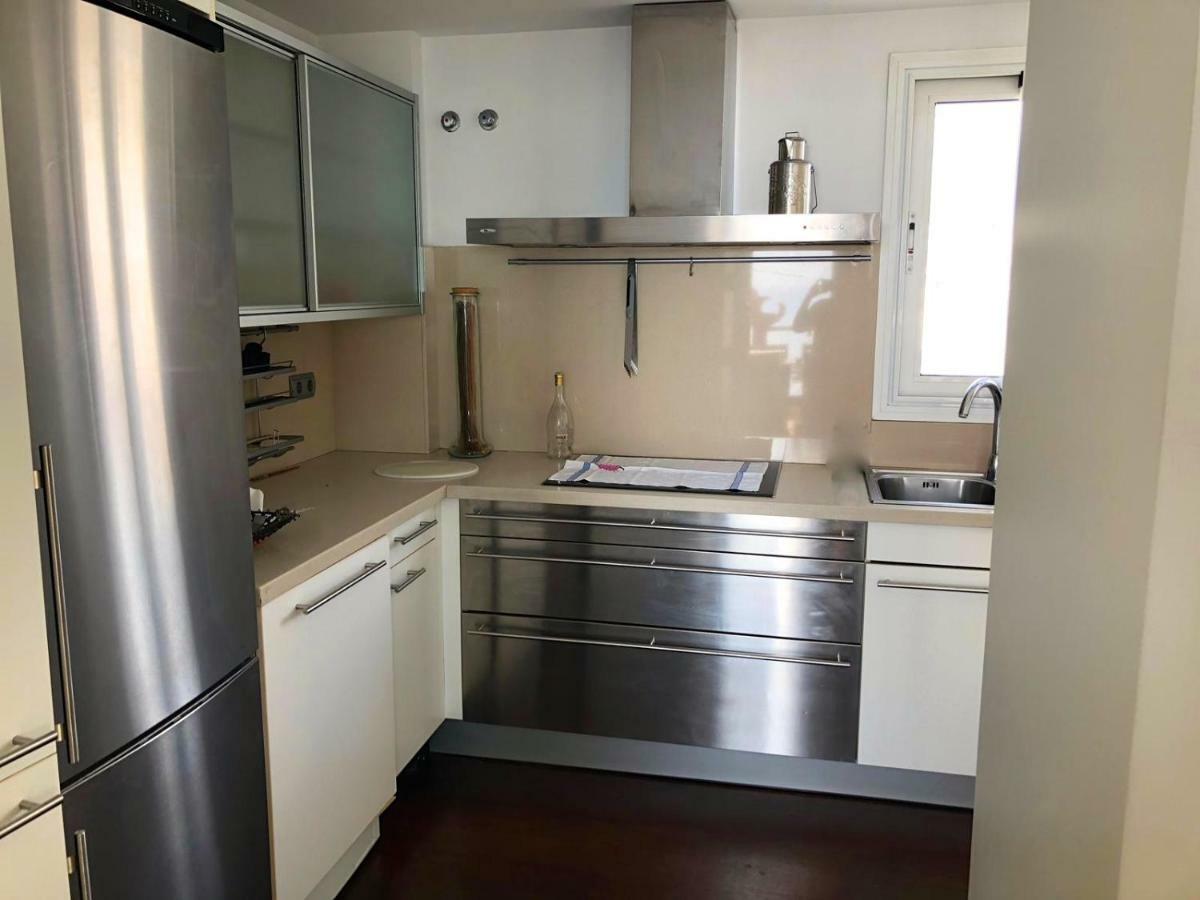 Atico-duplex Primera Linea De Playa En El Centro De Apartamento *