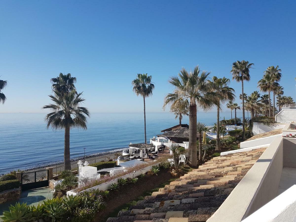 Front Line At Dominion Beach Estepona