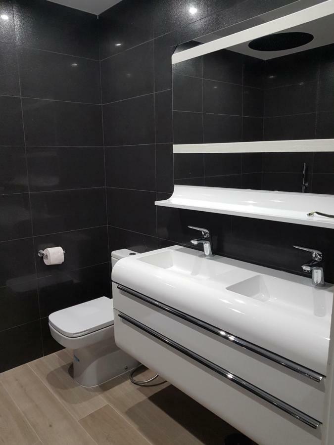Front Line At Dominion Beach Apartment Estepona