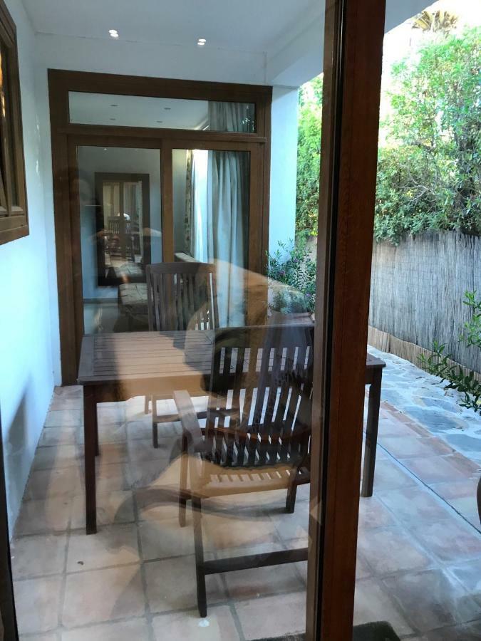 With Heated Pool And Jacuzzi Close To Puerto Banus And Estepona