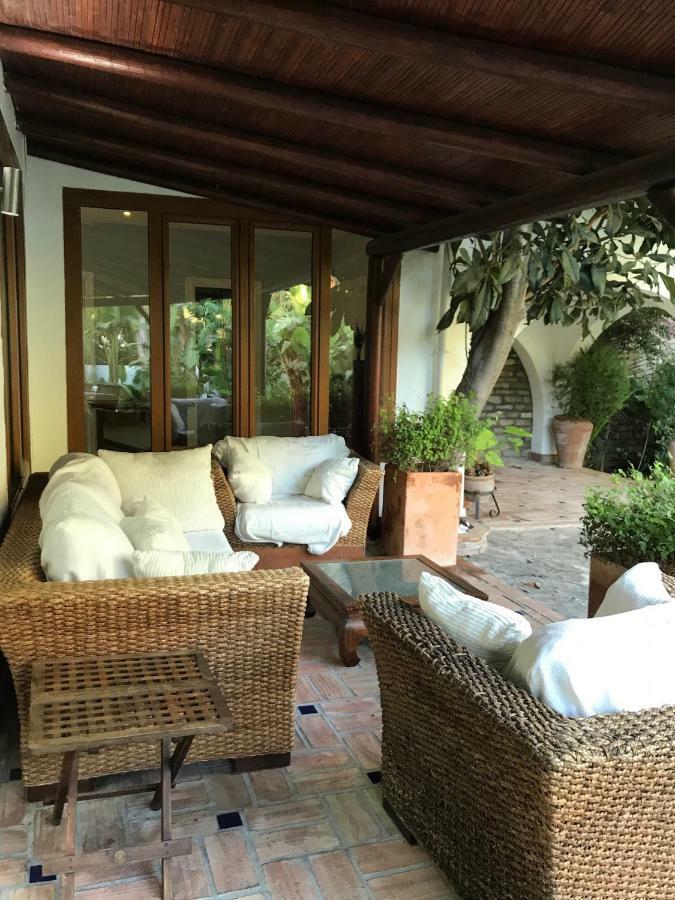 Villa With Heated Pool And Jacuzzi Close To Puerto Banus And Estepona