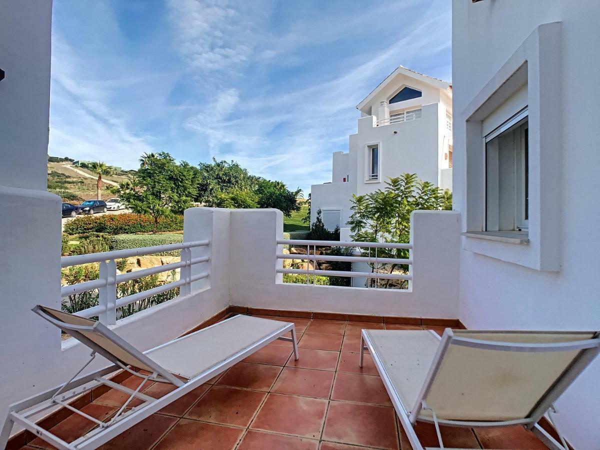 Alcazaba Lagoon Apartment