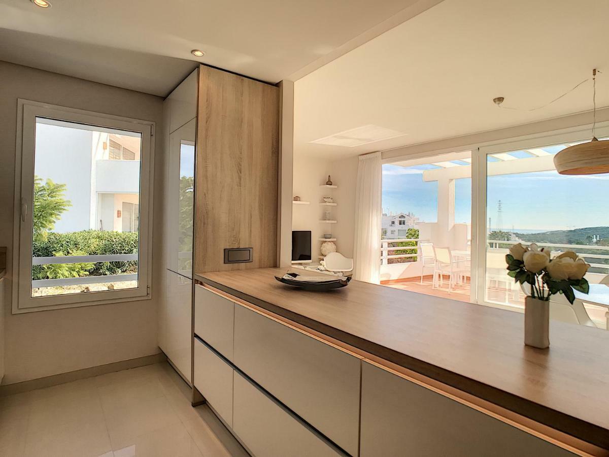 Alcazaba Lagoon Apartment *