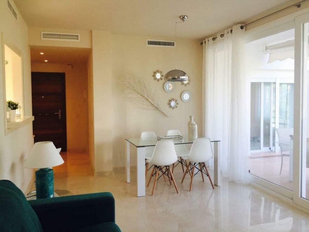 Alcazaba Lagoon Luxury * Estepona