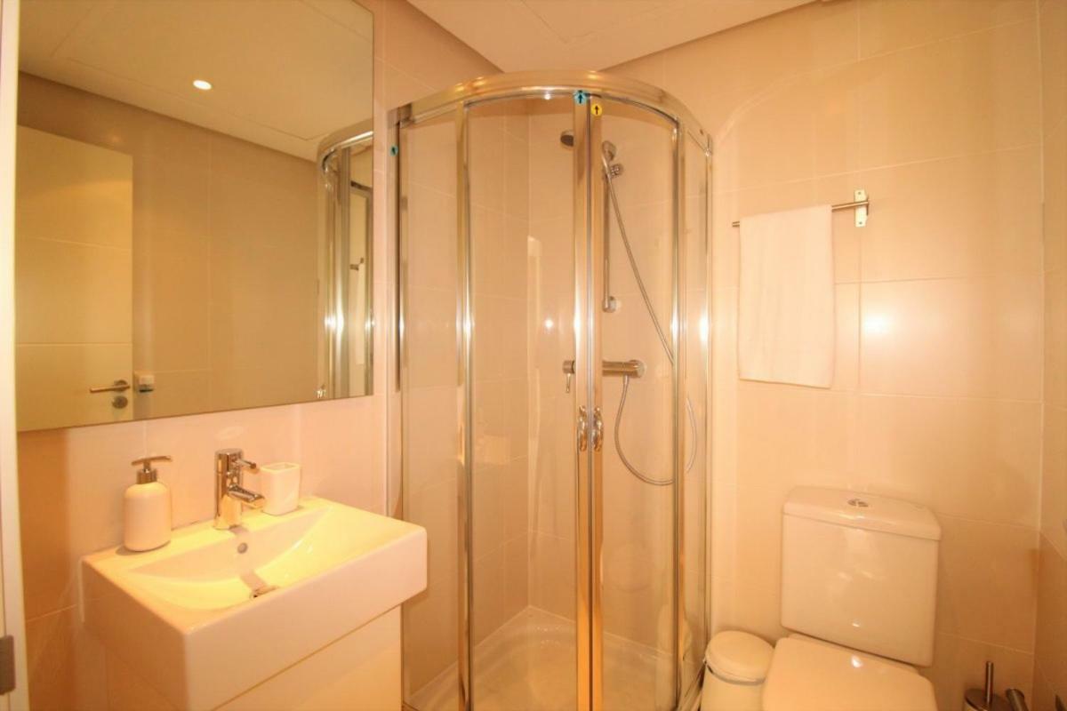 Alcazaba Lagoon Luxury Apartment *