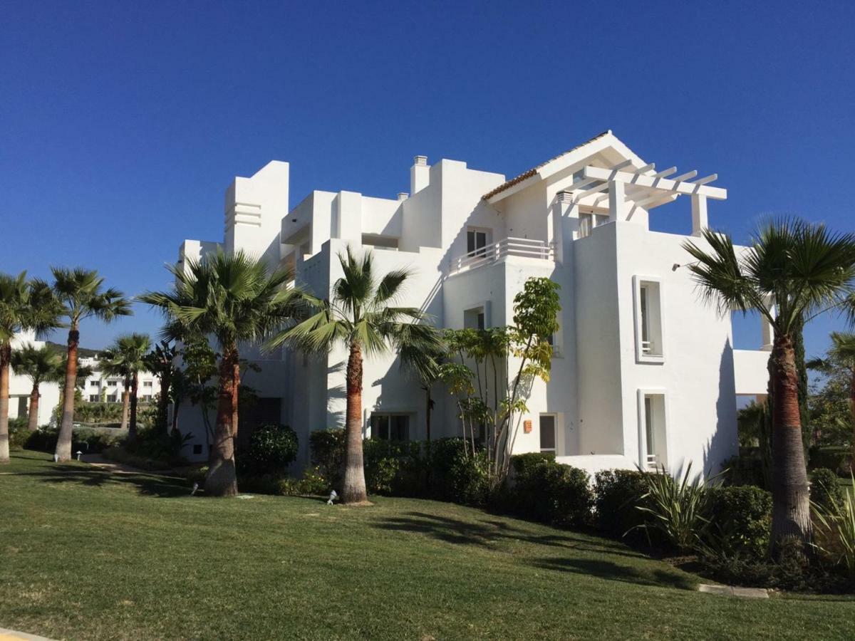 Alcazaba Lagoon Luxury Apartment