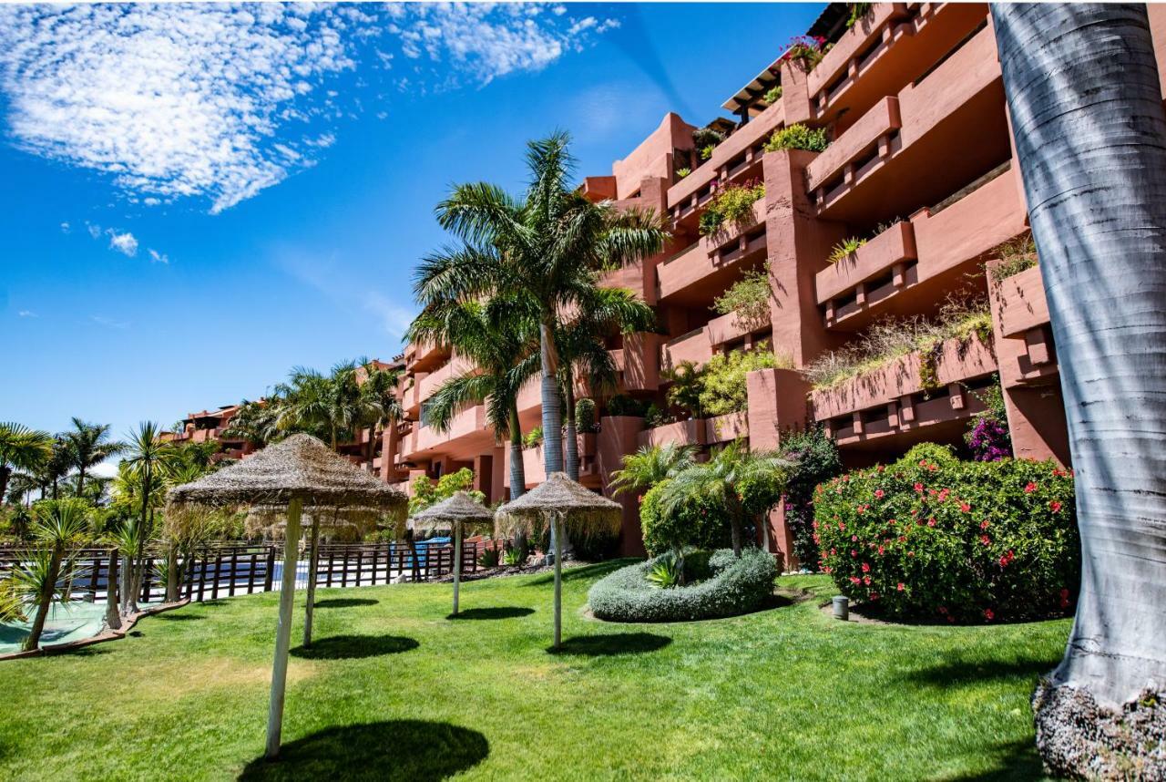 Calle Sefardi Angel * Estepona