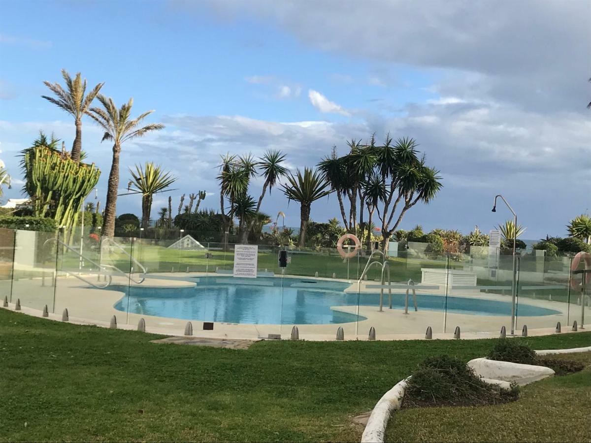 Villacana,malaga. Villa *