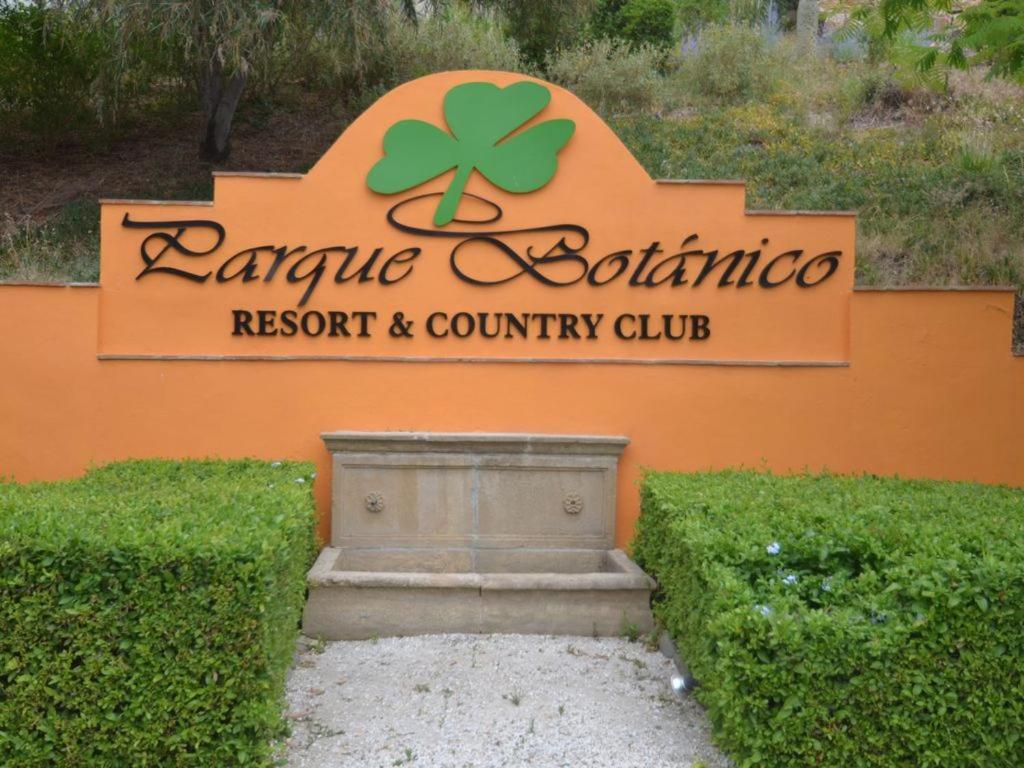Apartamento Parque Botanico Resort&country Club *