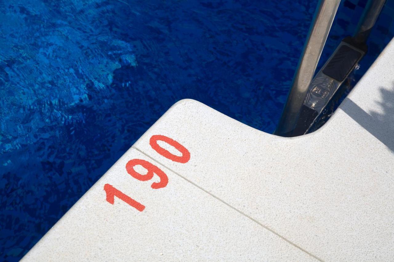 Apartment Appt 401-3-bed-heaven Beach-paseo-all Year Heated Pool-free Bikes