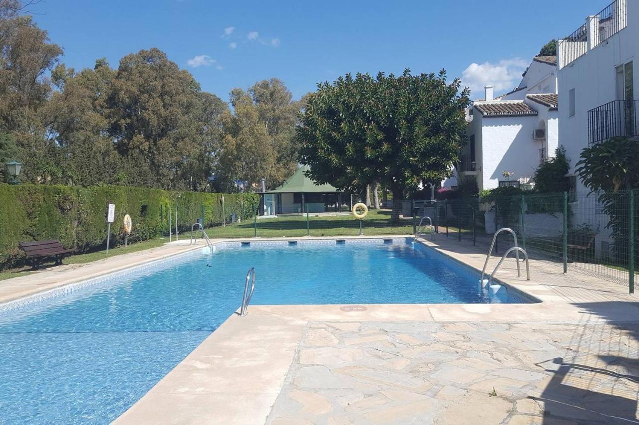 Vakantiehuis Precioso A Pie De Playa En La Nueva Milla De Oro Entre Y Marbella Estepona