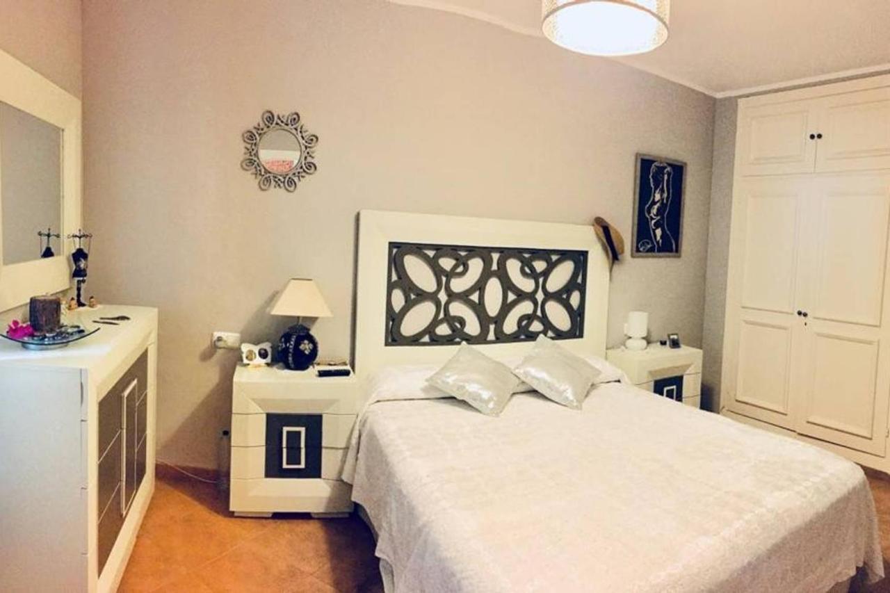 Precioso A Pie De Playa En La Nueva Milla De Oro Entre Y Marbella