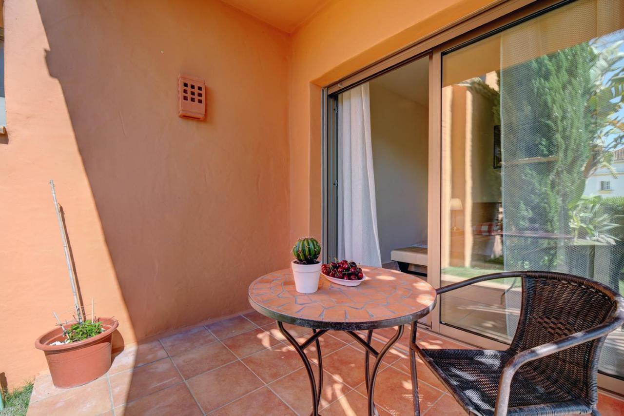 Apartment Dream Garden Flat- Sotoserena *