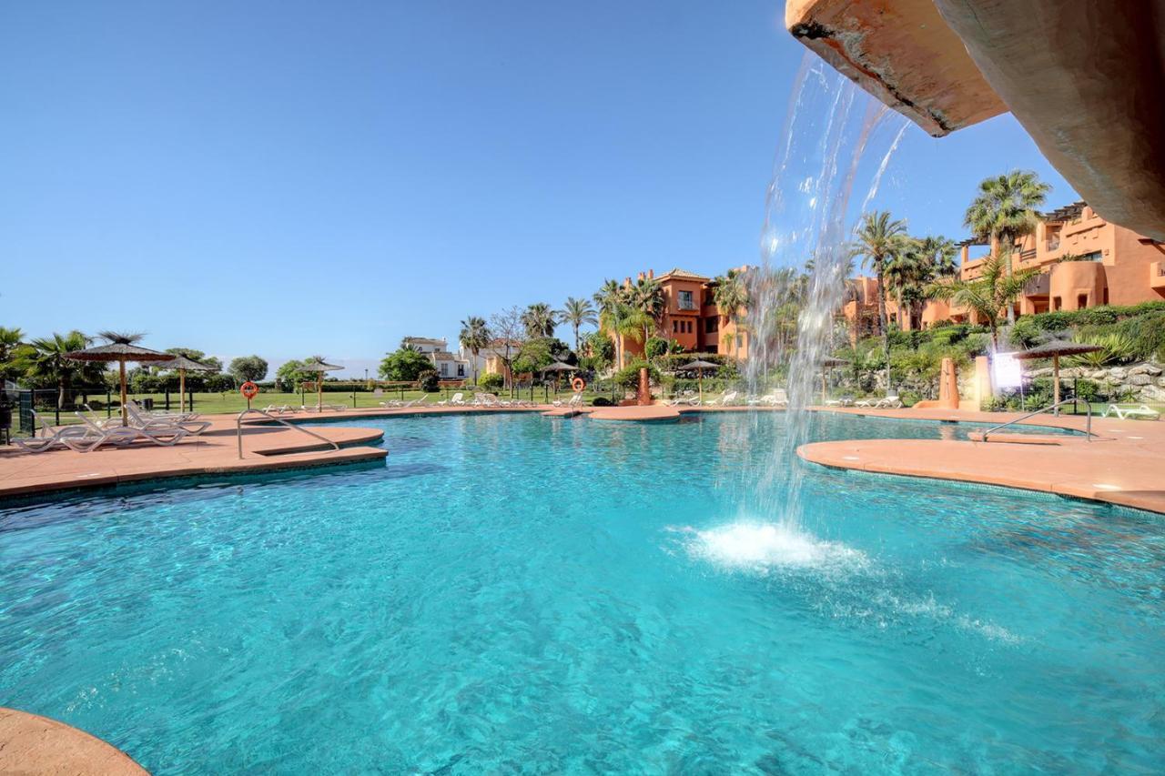 Dream Garden Flat- Sotoserena Apartment *
