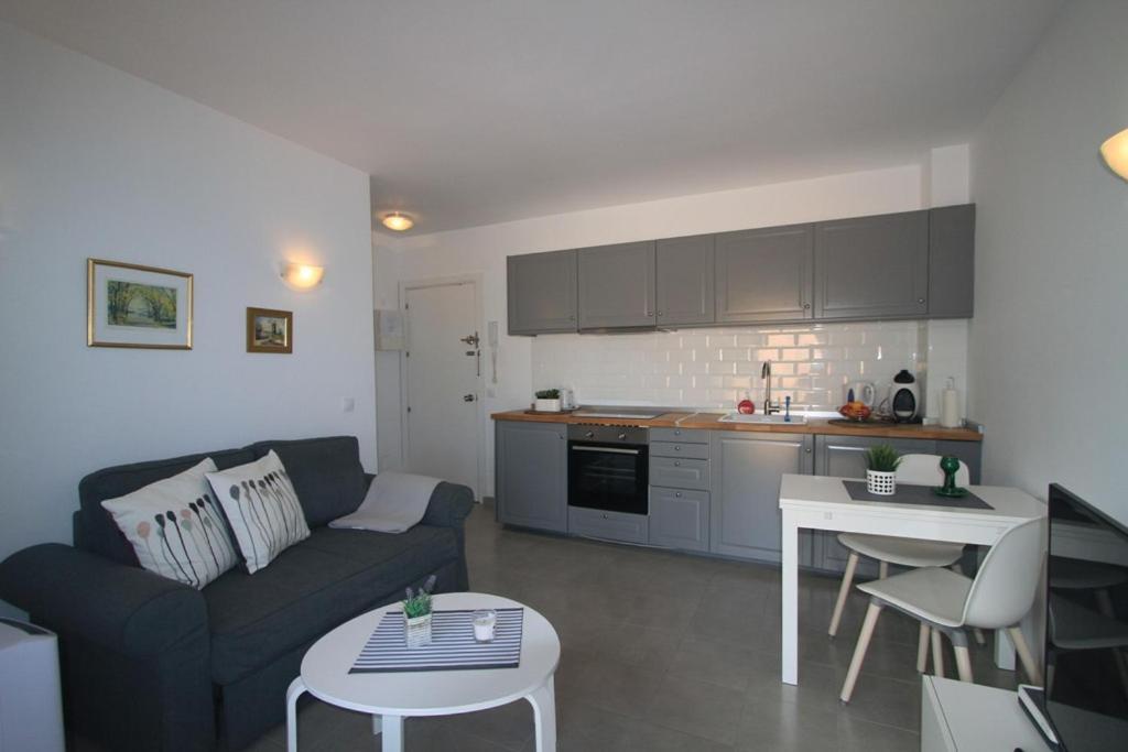 Emp 28, Punta Doncella Apartment