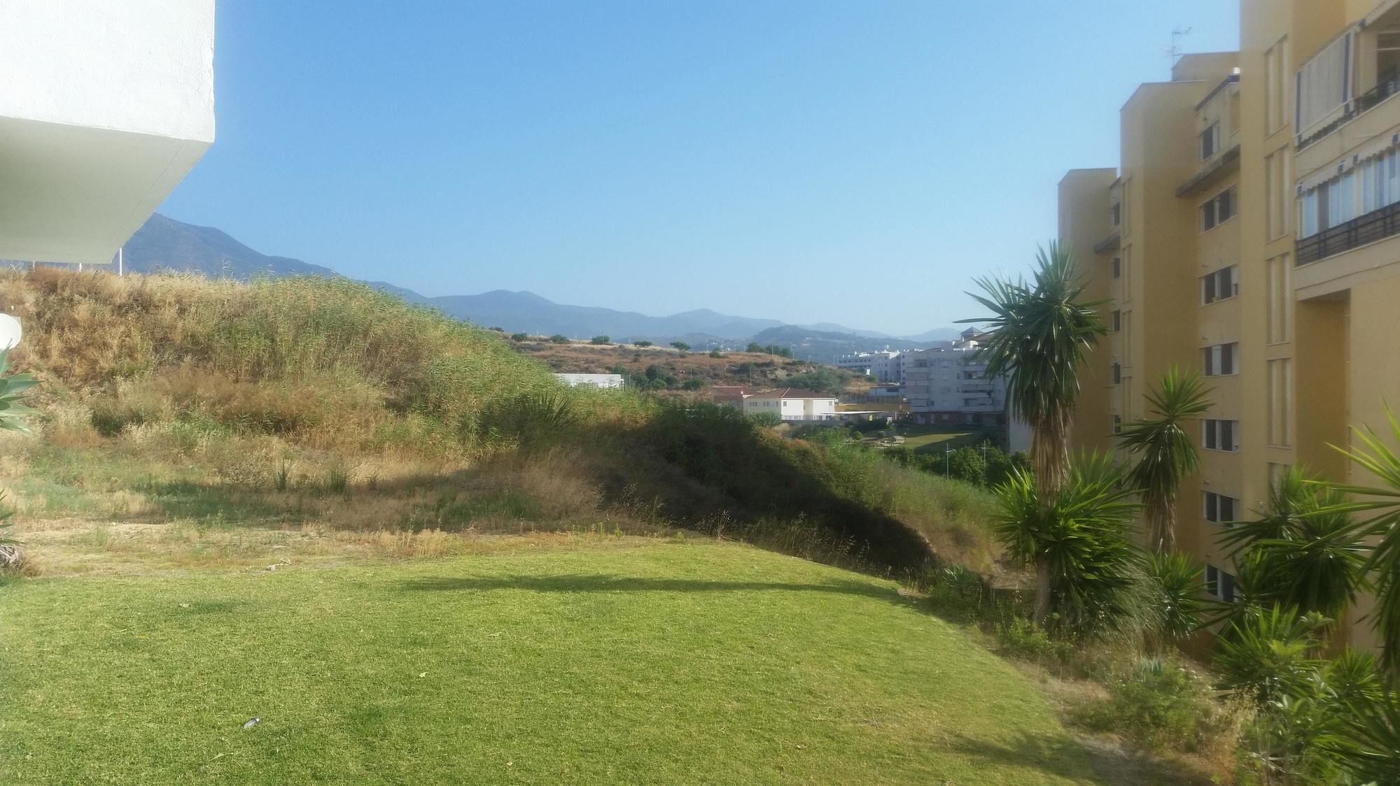With 2 Bedrooms In Estepona, With Wonderful Sea View, Pool A Apartment