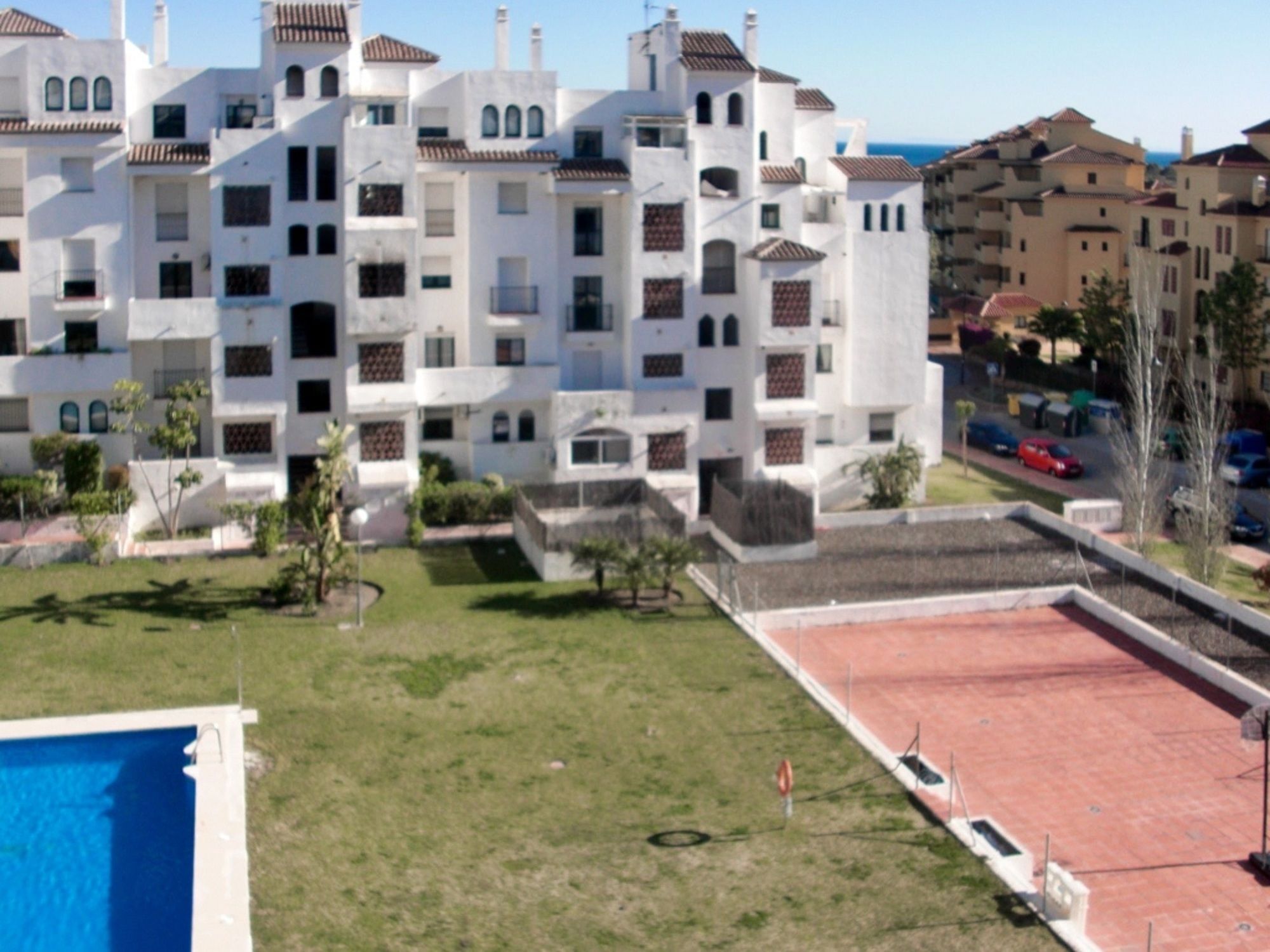 With 2 Bedrooms In Estepona, With Wonderful Sea View, Pool A *