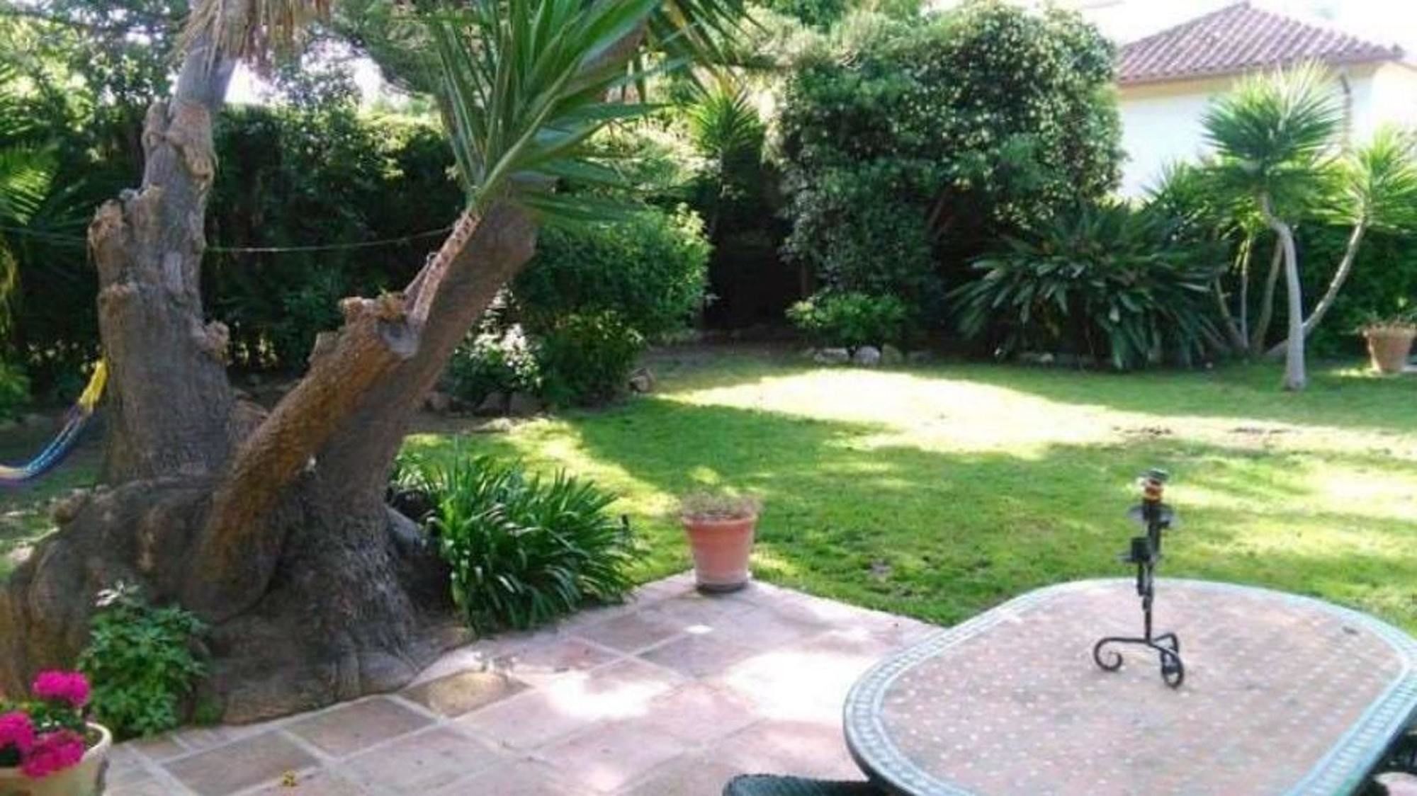With 3 Bedrooms In El Paraiso Barronal, With Private Pool, Furni Villa *