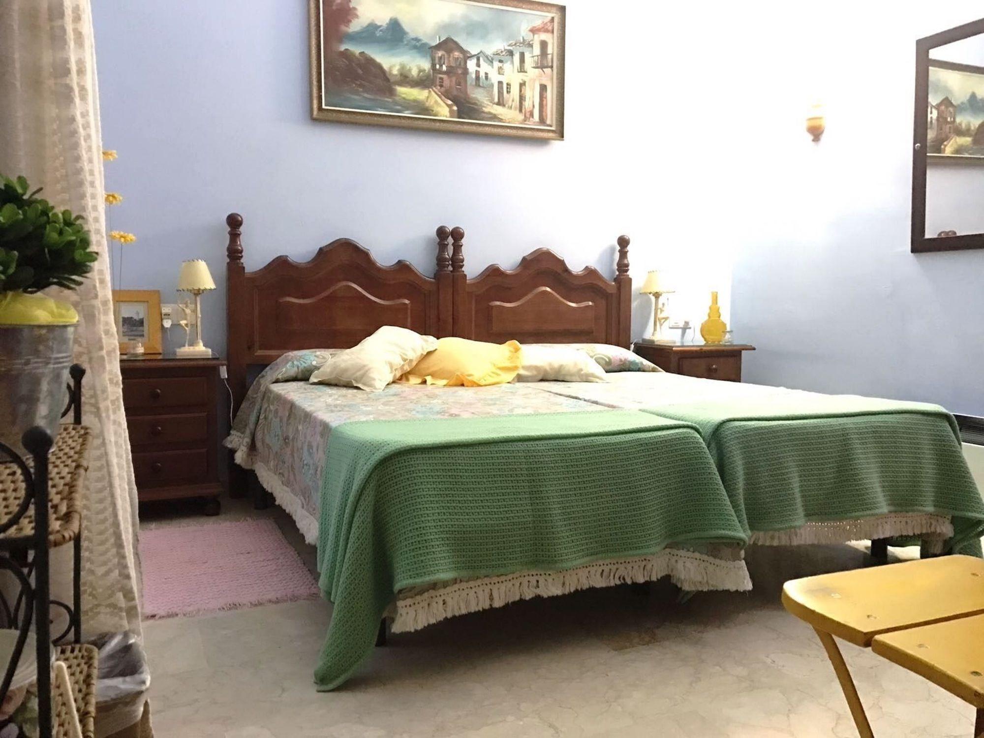 Villa With 4 In Estepona, Malaga, With Wonderful Sea View, Priva