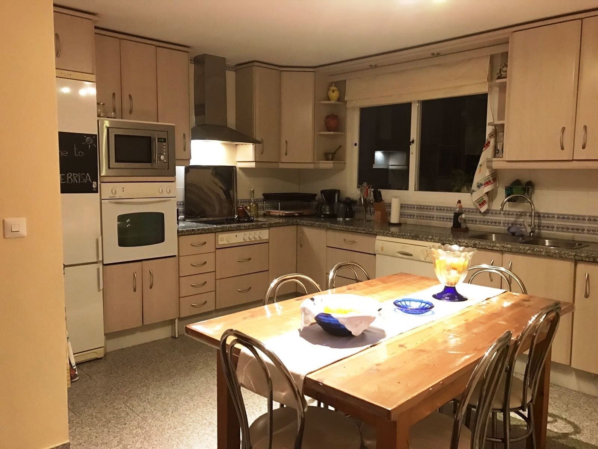 With 4 In Estepona, Malaga, With Wonderful Sea View, Priva Villa *
