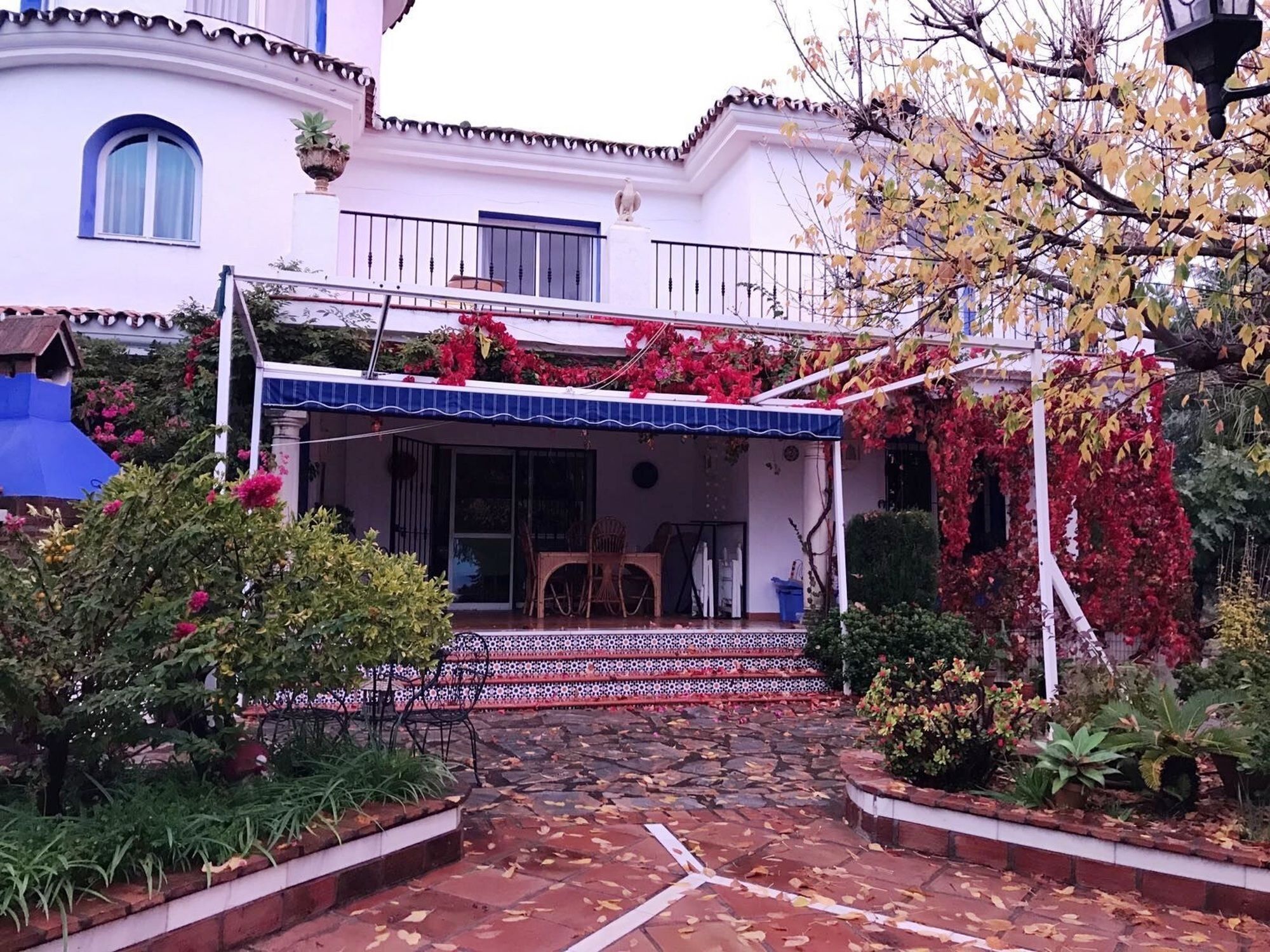 With 4 In Estepona, Malaga, With Wonderful Sea View, Priva
