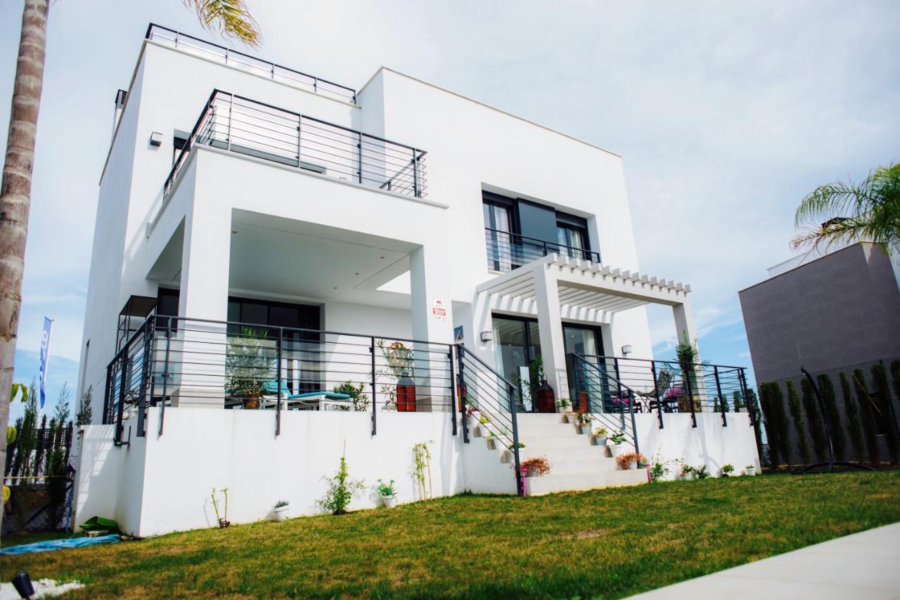 Villa Luxury Chelsea For Golf & Relax In Location