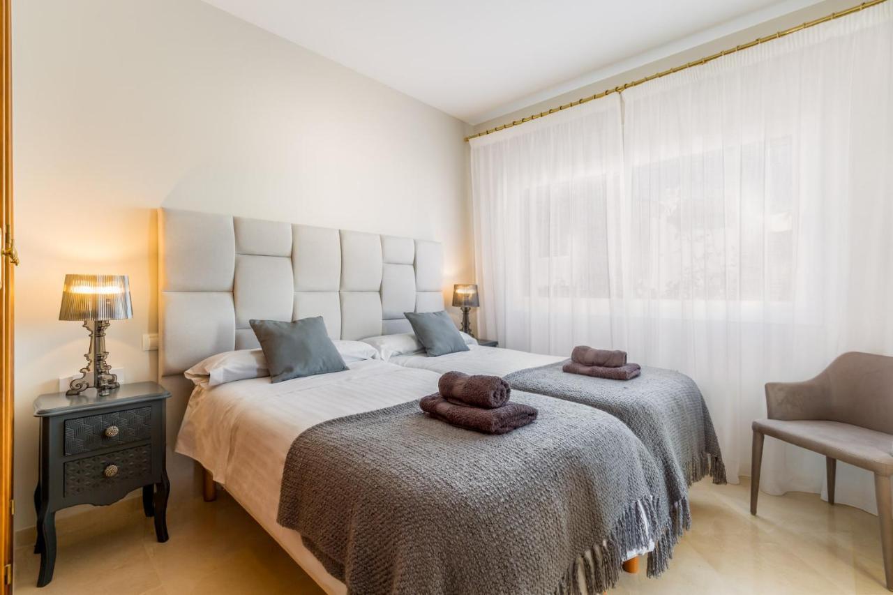 Apartamento De Diseno En Costalita Estepona