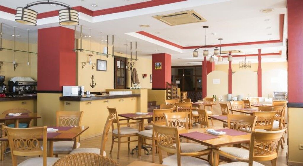 Hotel Ciudad Estepona Hotel 3*