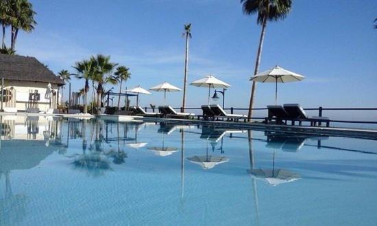Villa Luxury Chelsea For Golf & Relax In Location Estepona