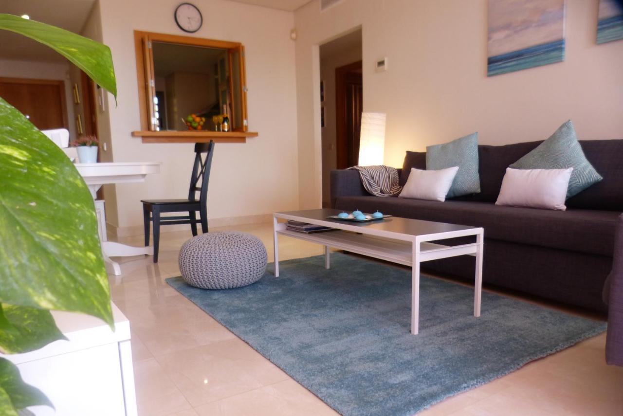 Stuning Sea Views Sotoserena Apartment *
