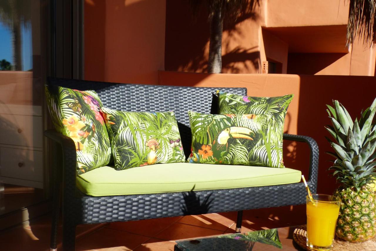 Stuning Sea Views Sotoserena Apartment