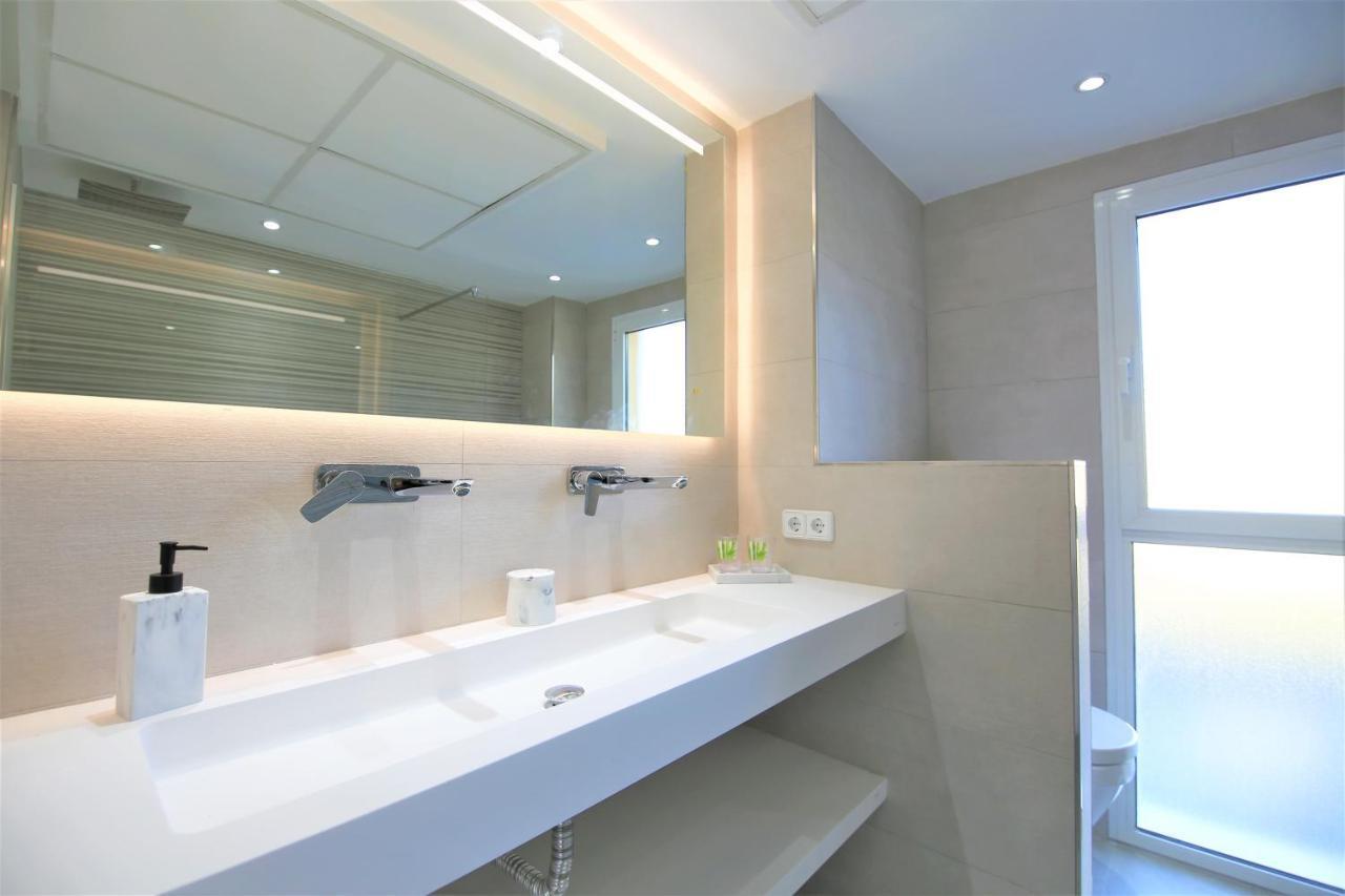 Apartment Port Luna *
