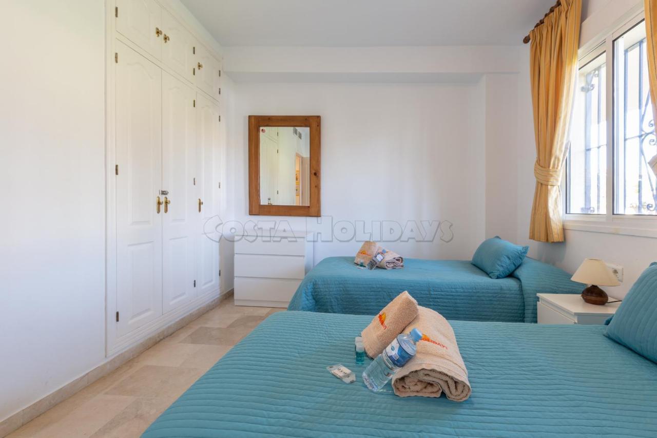 Bermuda Beach 15 Apartment