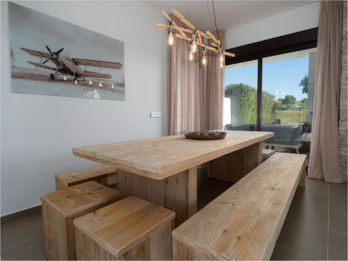 2301 - Luxury With Private Pool *