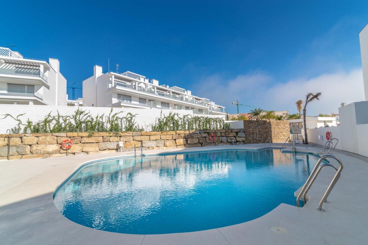 Vacation Marbella I Le Mirage Retreat, New Condo, Pool * Estepona
