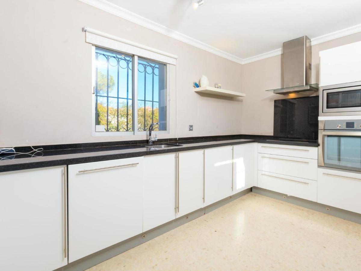 Granadillas By Interhome