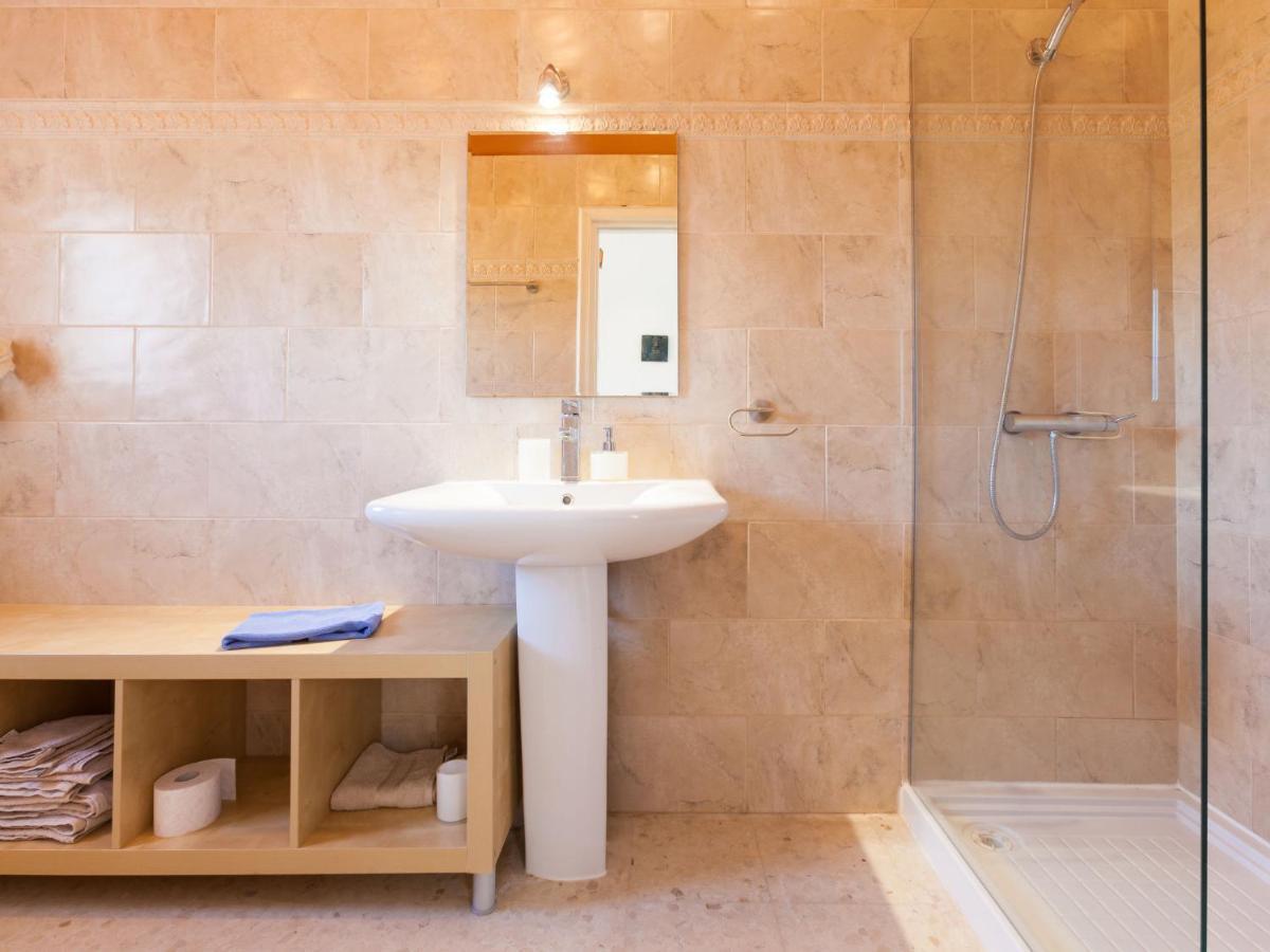 Villa Granadillas By Interhome