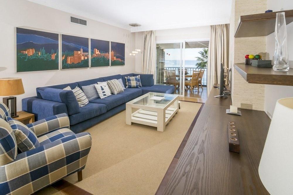 Apartment Hb First Line In Hacienda Roomservice *
