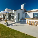 Villa Adelfas 65
