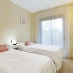 Apartment In Palm Garden Estepona With Parking And Pool