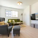 Apartamento De Lujo De Dos Dormitorios