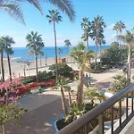 Apartamento Frente A La Playa Piso 2