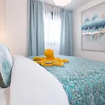 Inf26H- Comfortable And Spacious City Apartment
