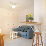 Flores Apartments