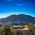 Casa Catalina Beach And Golf