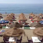 Precioso Bajo Recien Reformado Primera Linea Playa
