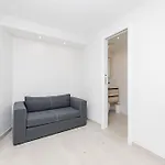 Amazing 4 Bed Beachfront Dominion Beach Rdr358
