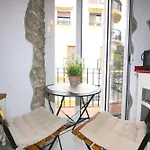 Estepona Centre Apartment Nella
